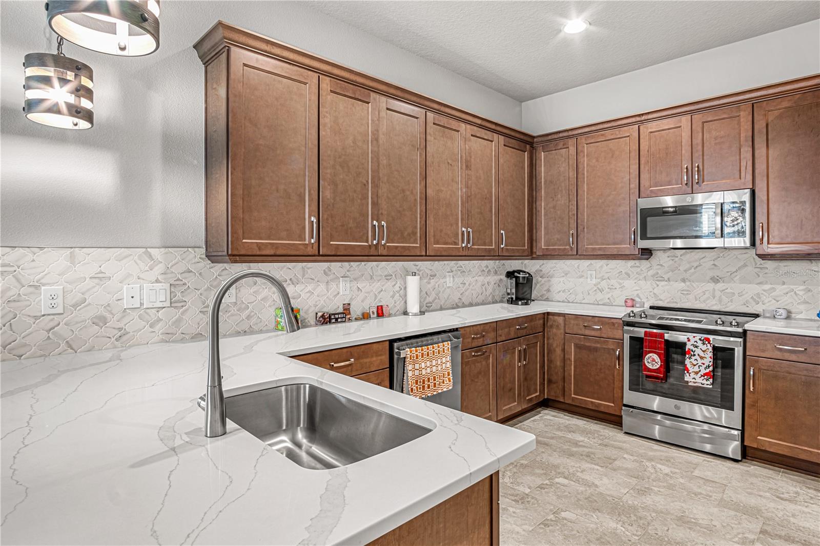 6456 ROSEBERRY COURT