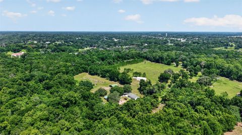 Tiny photo for 12176 SE Us Hwy 441 Highway, Belleview, FL 34420 (MLS # G5114594)