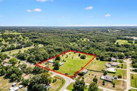 Tiny photo for 37149 Grays Airport Road, Lady Lake, FL 32159 (MLS # G5114436)
