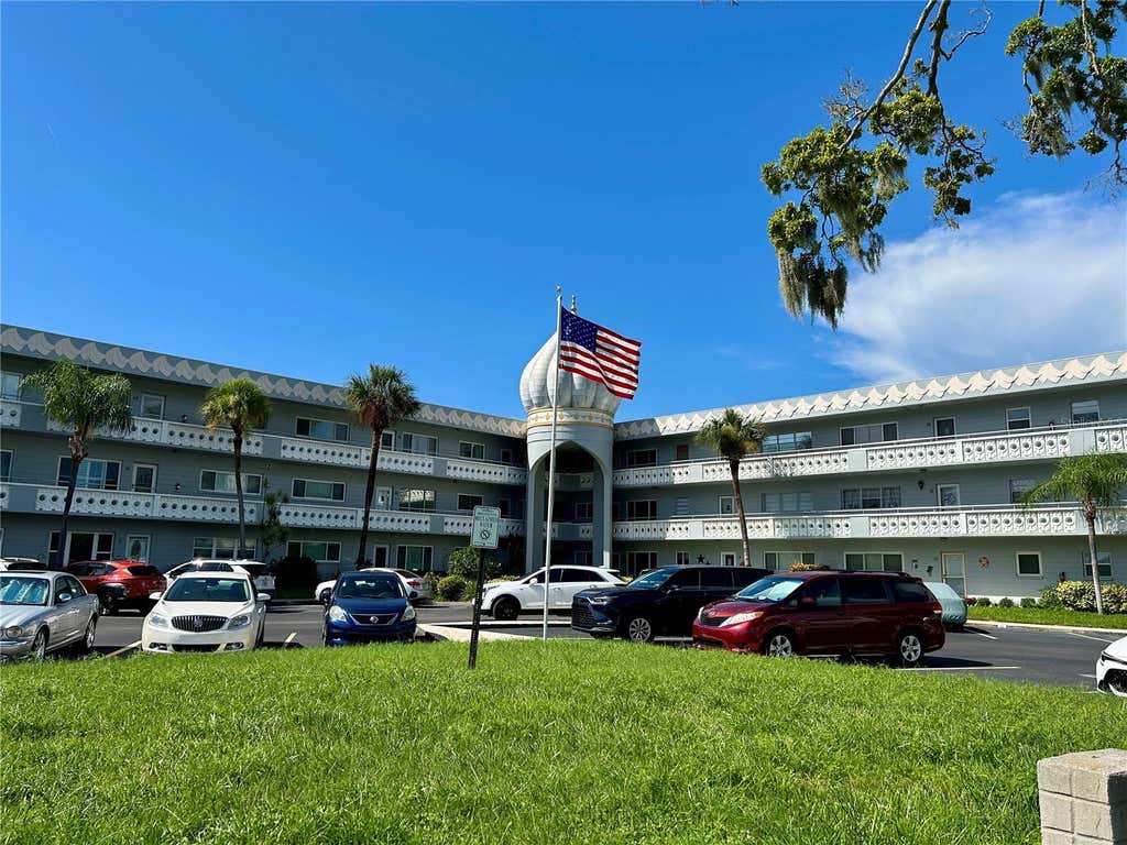 Photo of 2340 Grecian Way #38, Clearwater, FL 33763 (MLS # TB8537807)