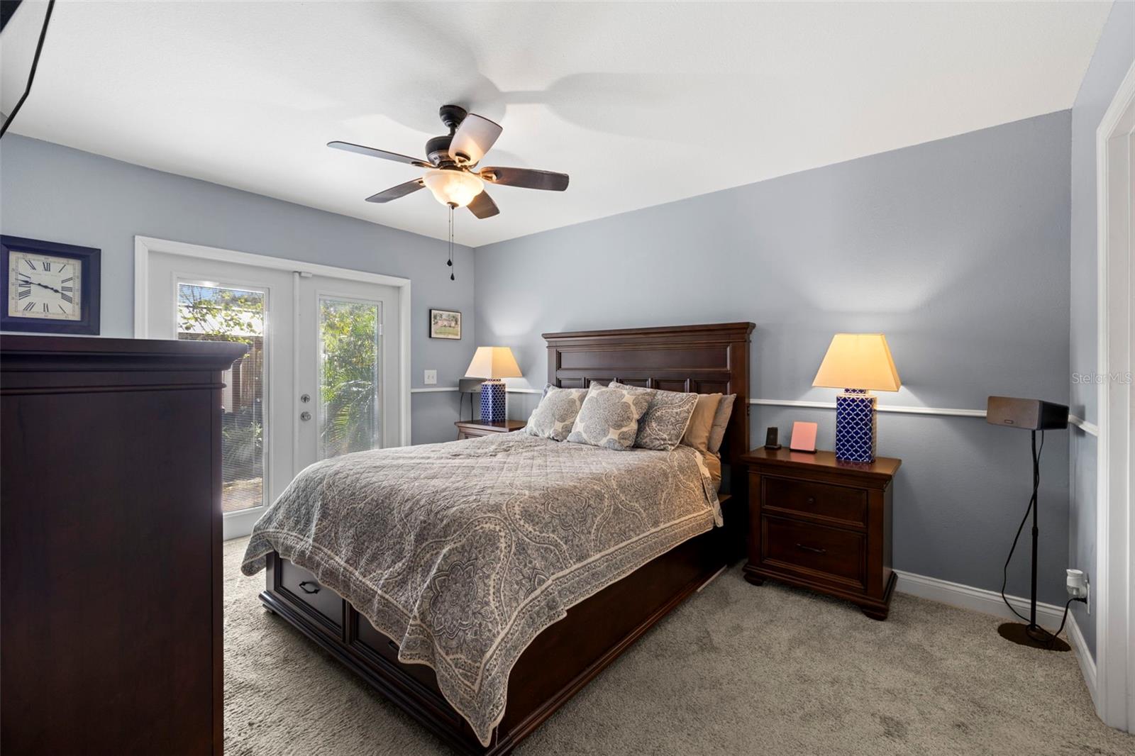 RIVERCREST - Residential