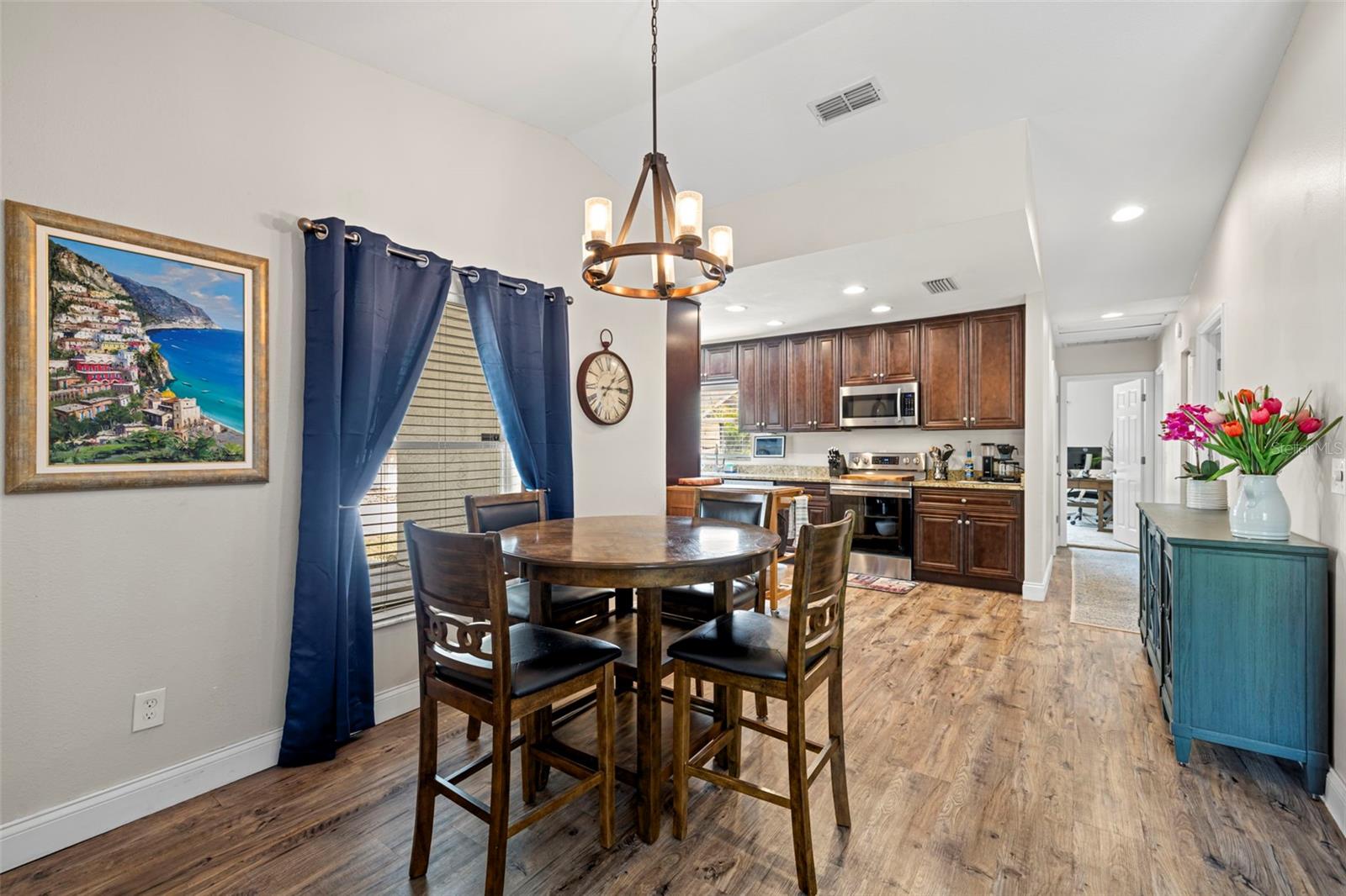 RIVERCREST - Residential