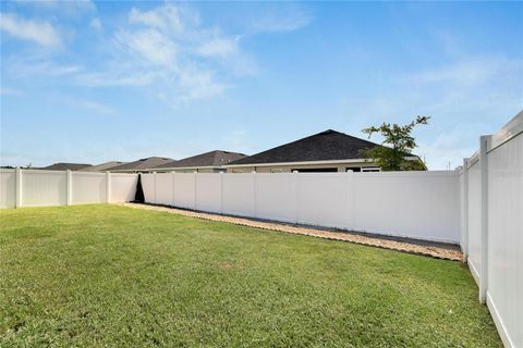 A home in AUBURNDALE