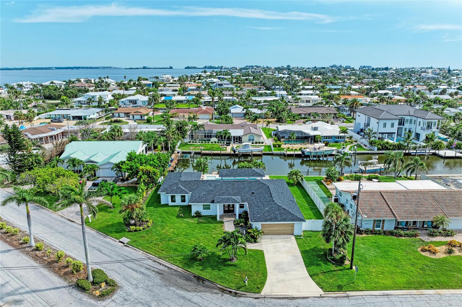 KEY ROYALE 15TH ADD - Residential