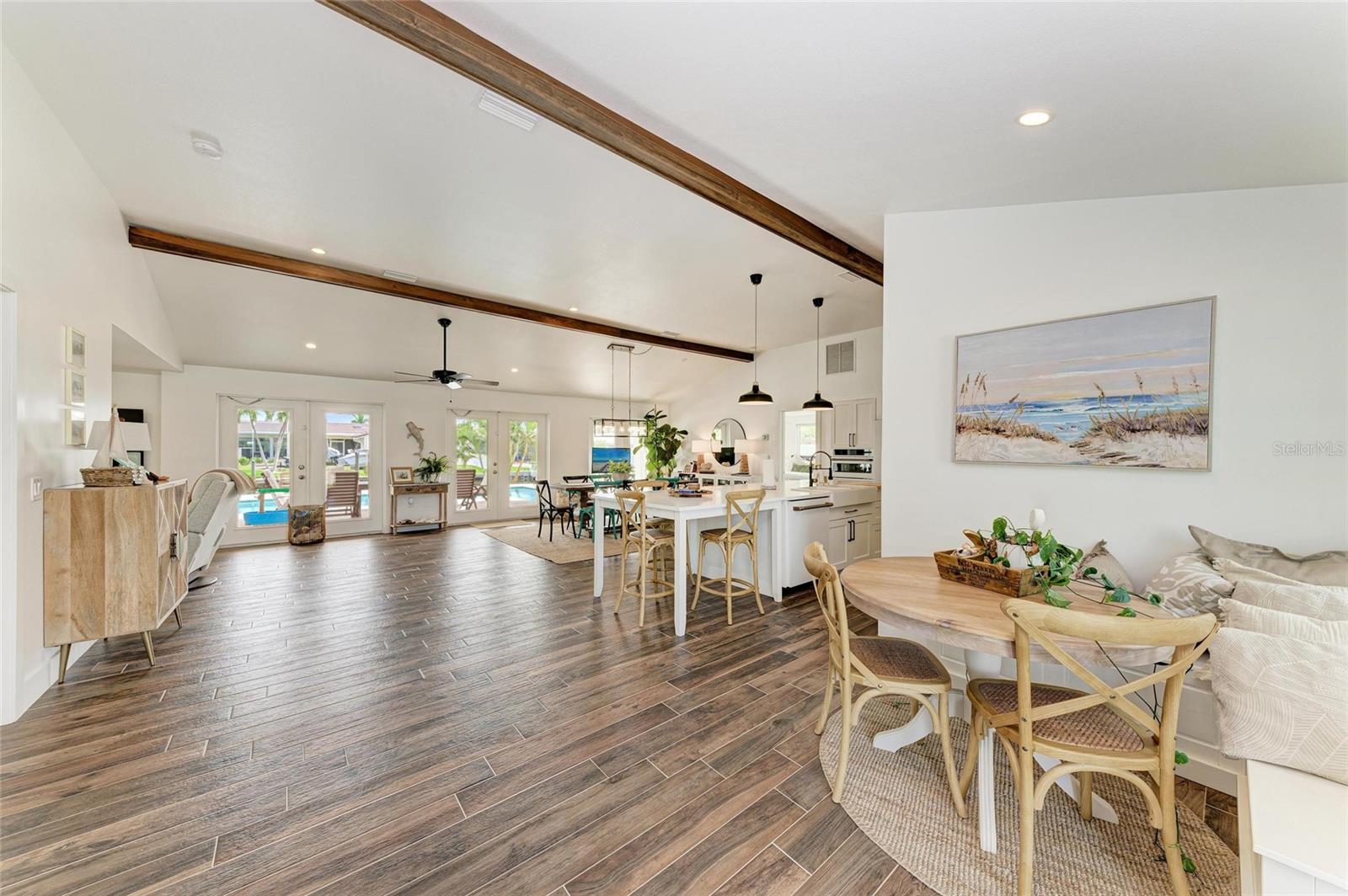 KEY ROYALE 15TH ADD - Residential