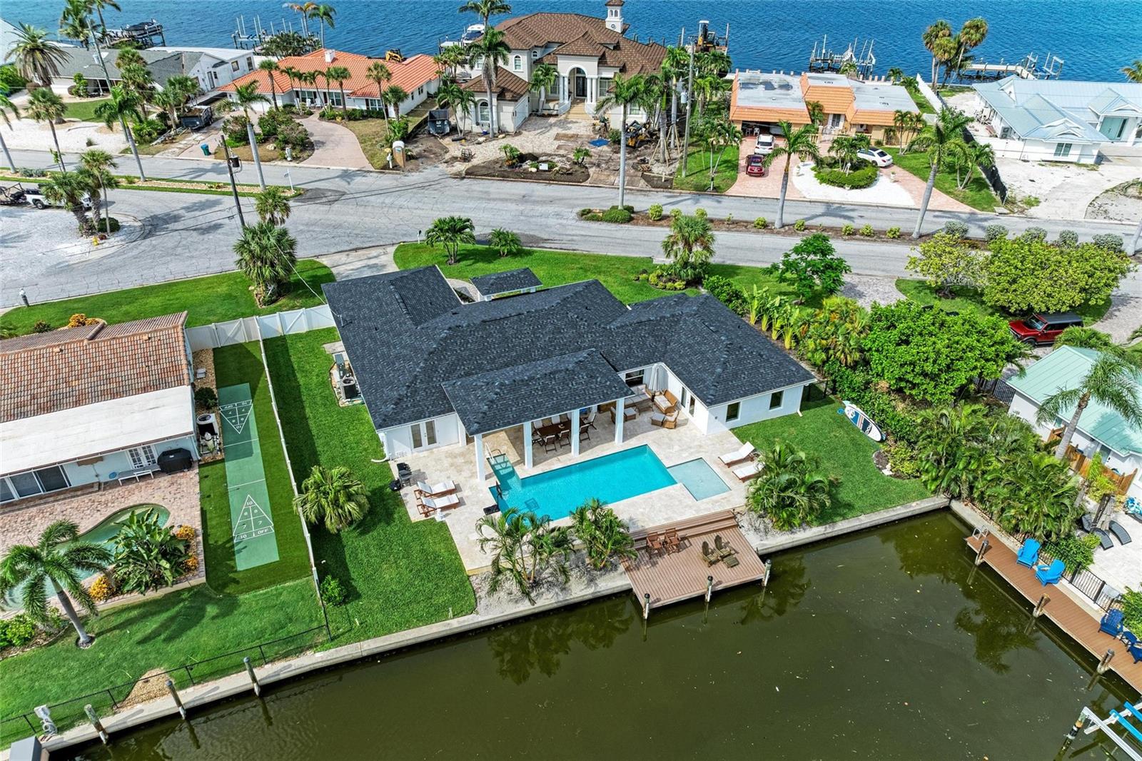 KEY ROYALE 15TH ADD - Residential