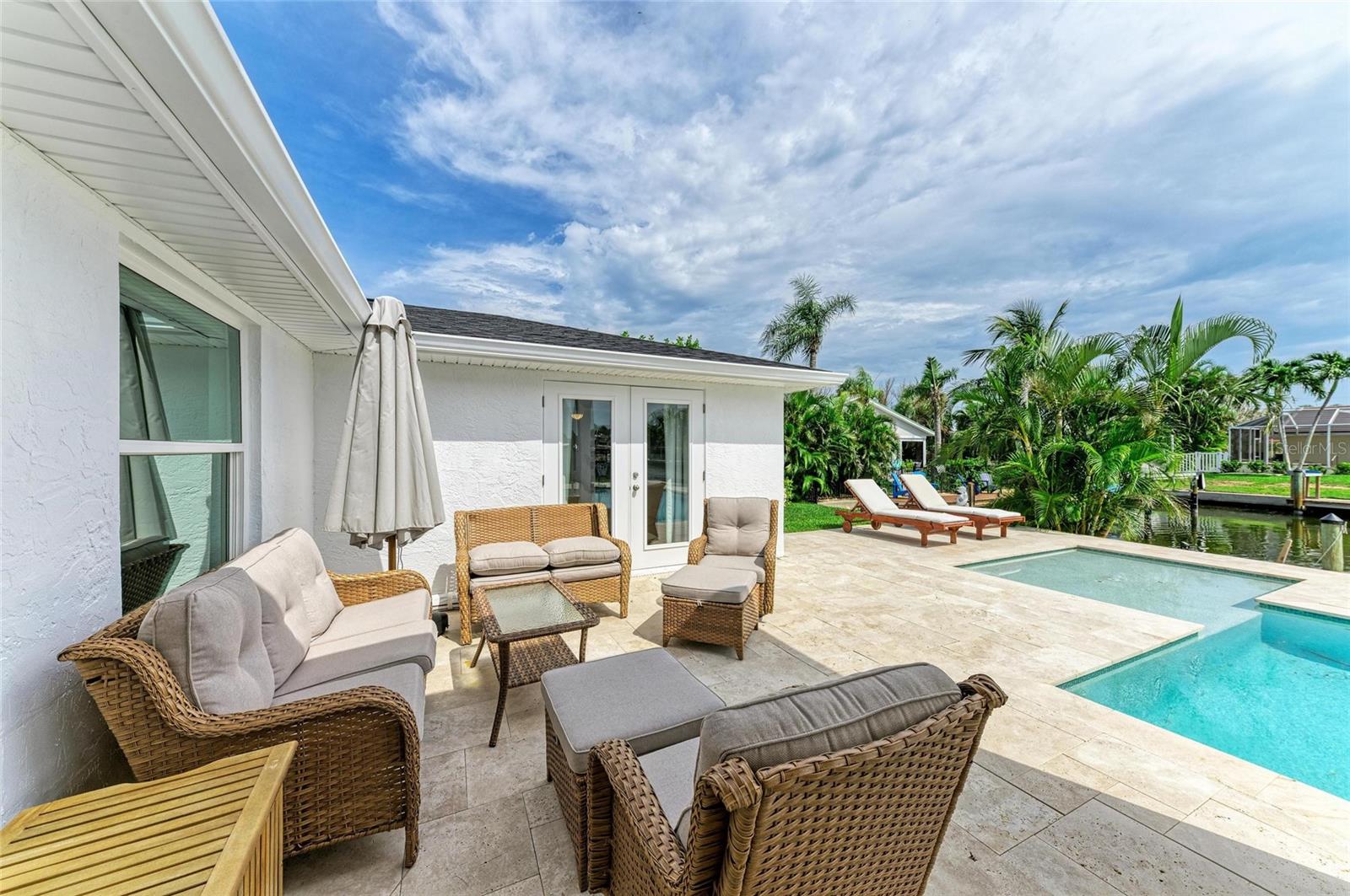 KEY ROYALE 15TH ADD - Residential