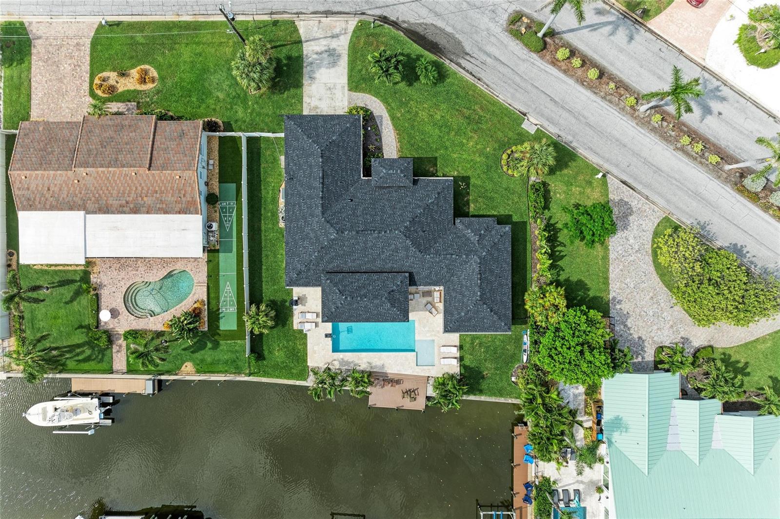 KEY ROYALE 15TH ADD - Residential