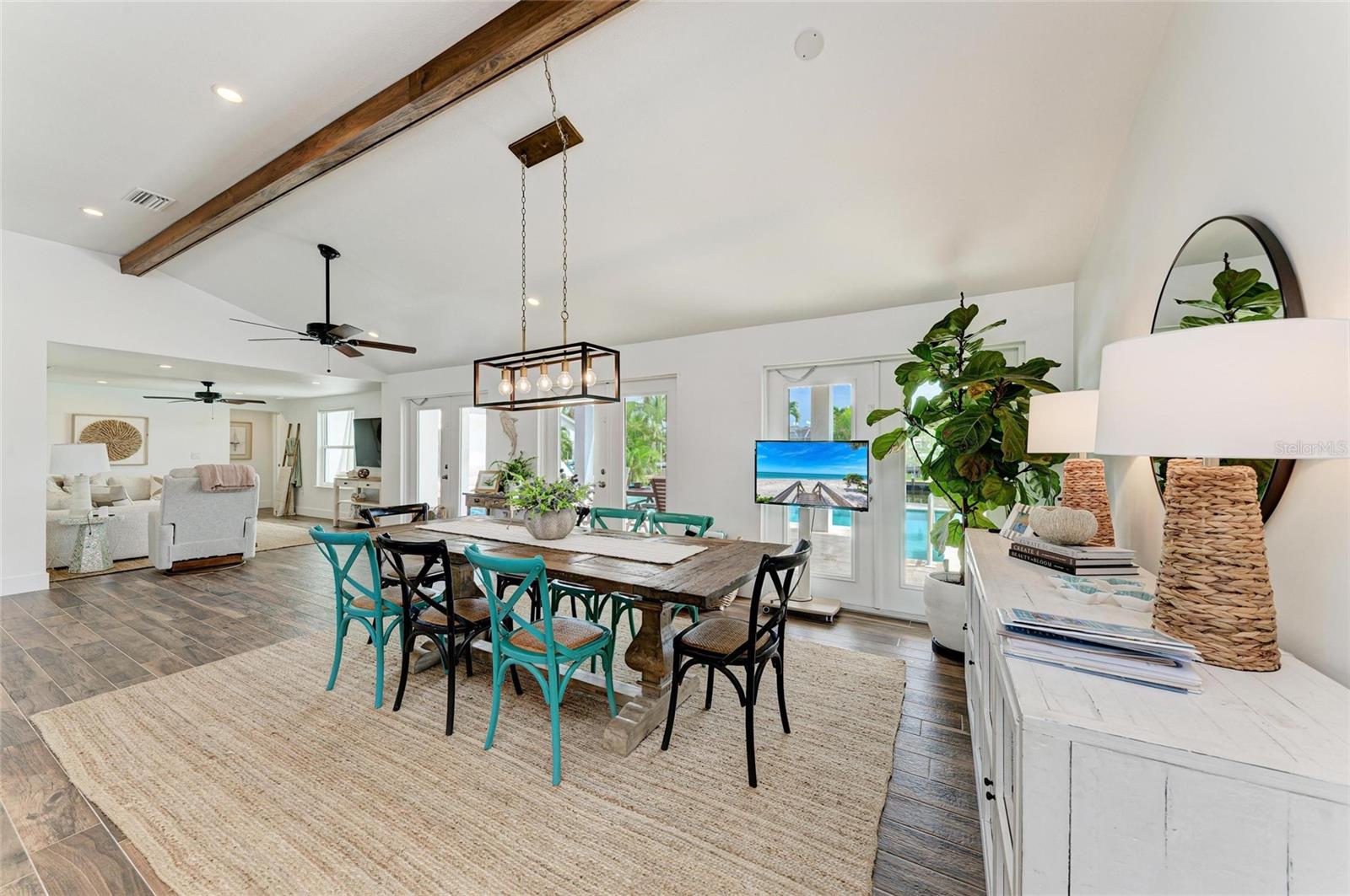 KEY ROYALE 15TH ADD - Residential