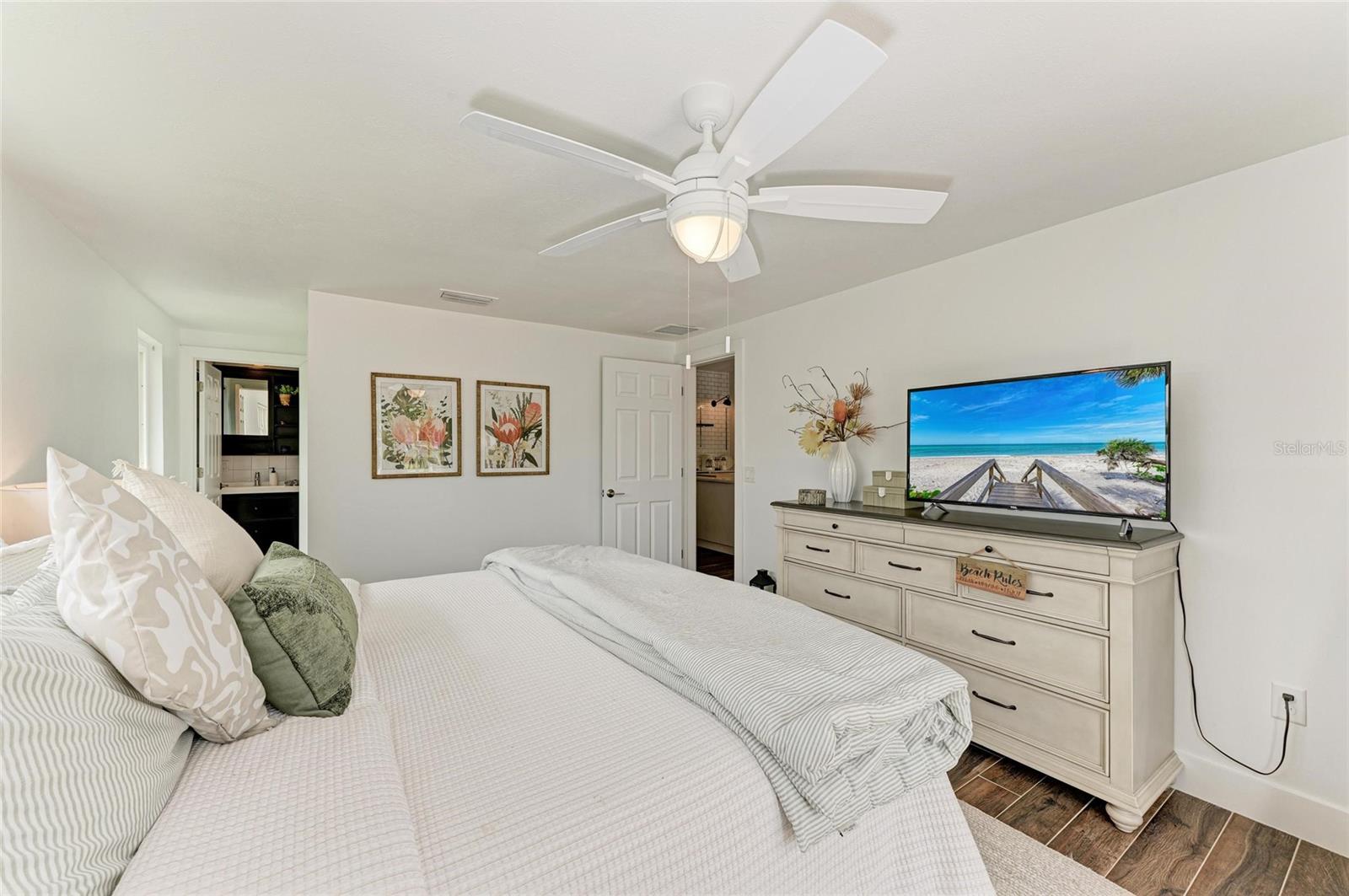 KEY ROYALE 15TH ADD - Residential