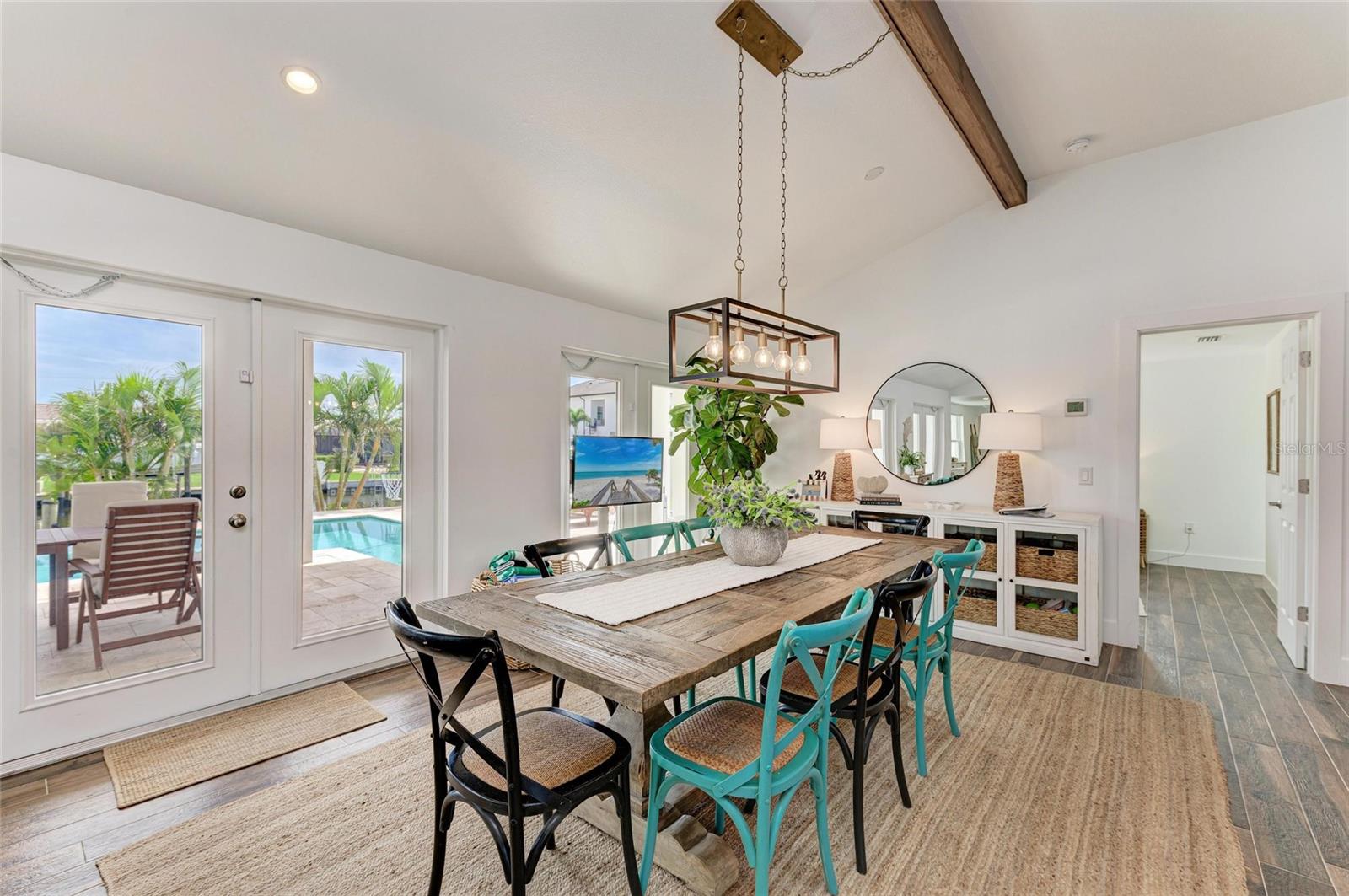 KEY ROYALE 15TH ADD - Residential