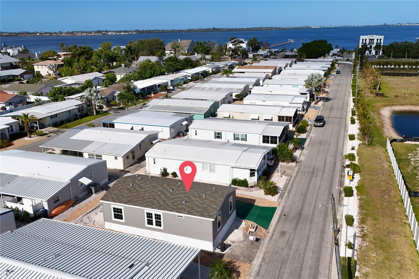 PALMA SOLA SHORES - Residential