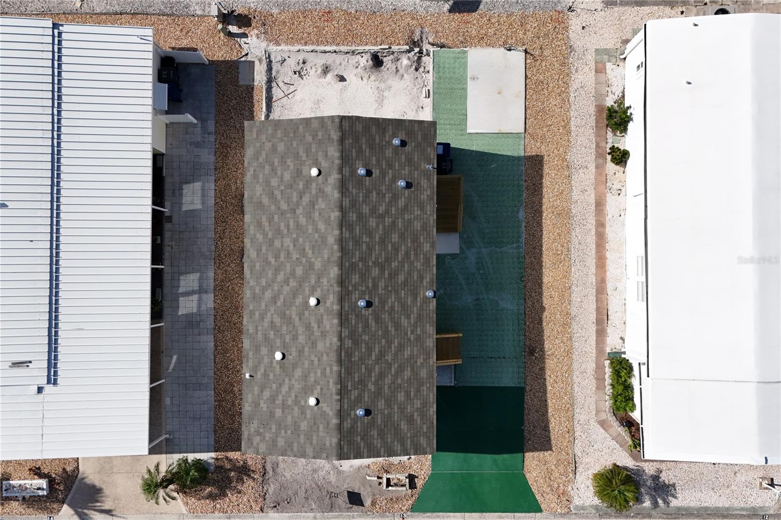 PALMA SOLA SHORES - Residential