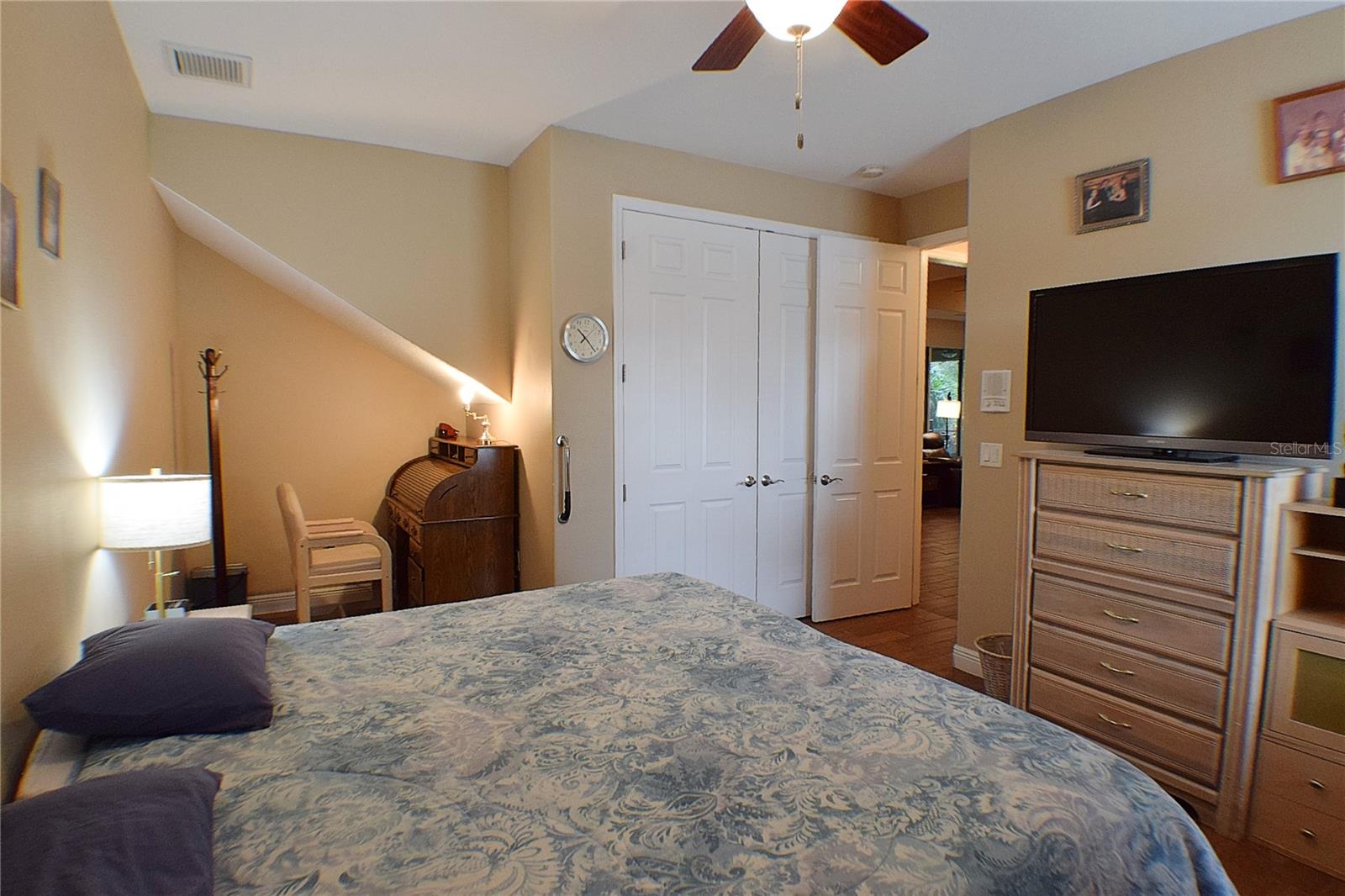 WOODRIDGE - Residential