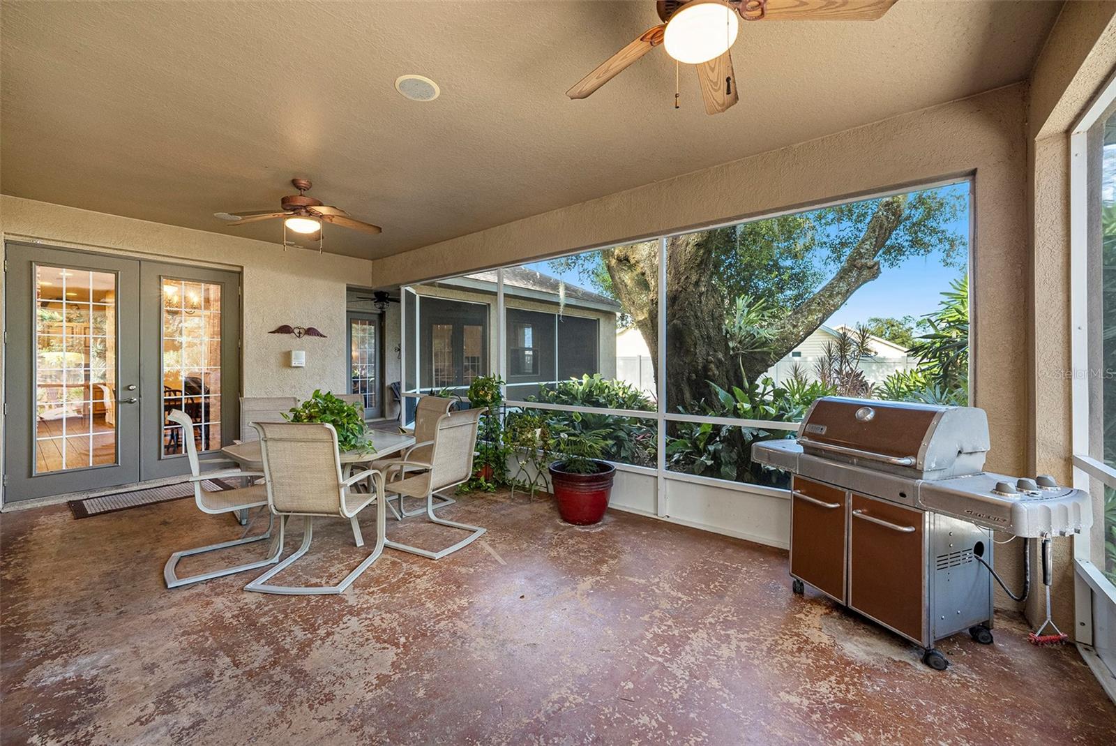WOODRIDGE - Residential