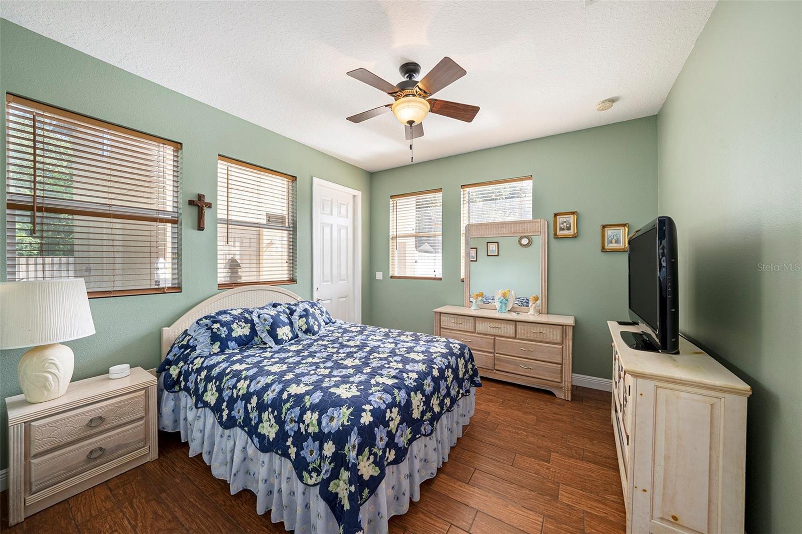 WOODRIDGE - Residential