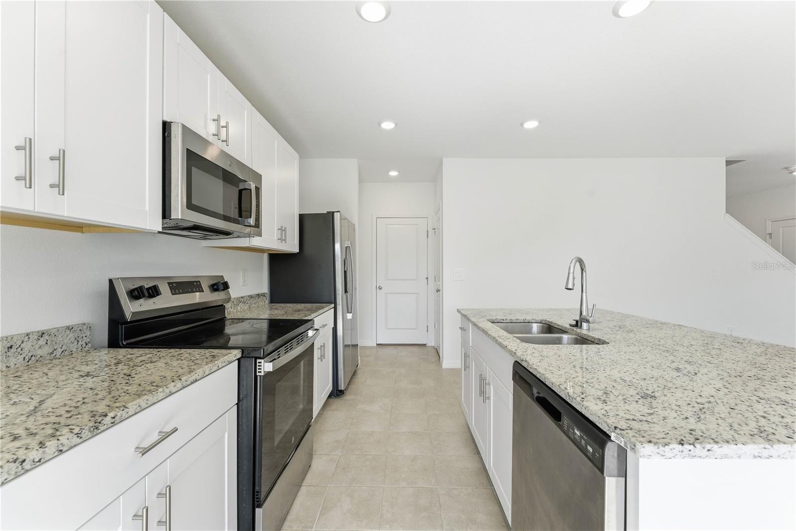 WESTVIEW POD B NEIGHBORHOOD 2A & 2B PH 1 - Residential Lease