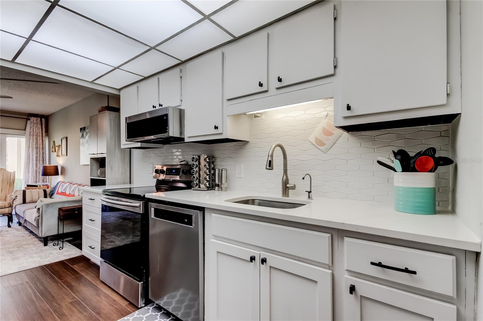 WINSTON PARK NORTHEAST - Residential