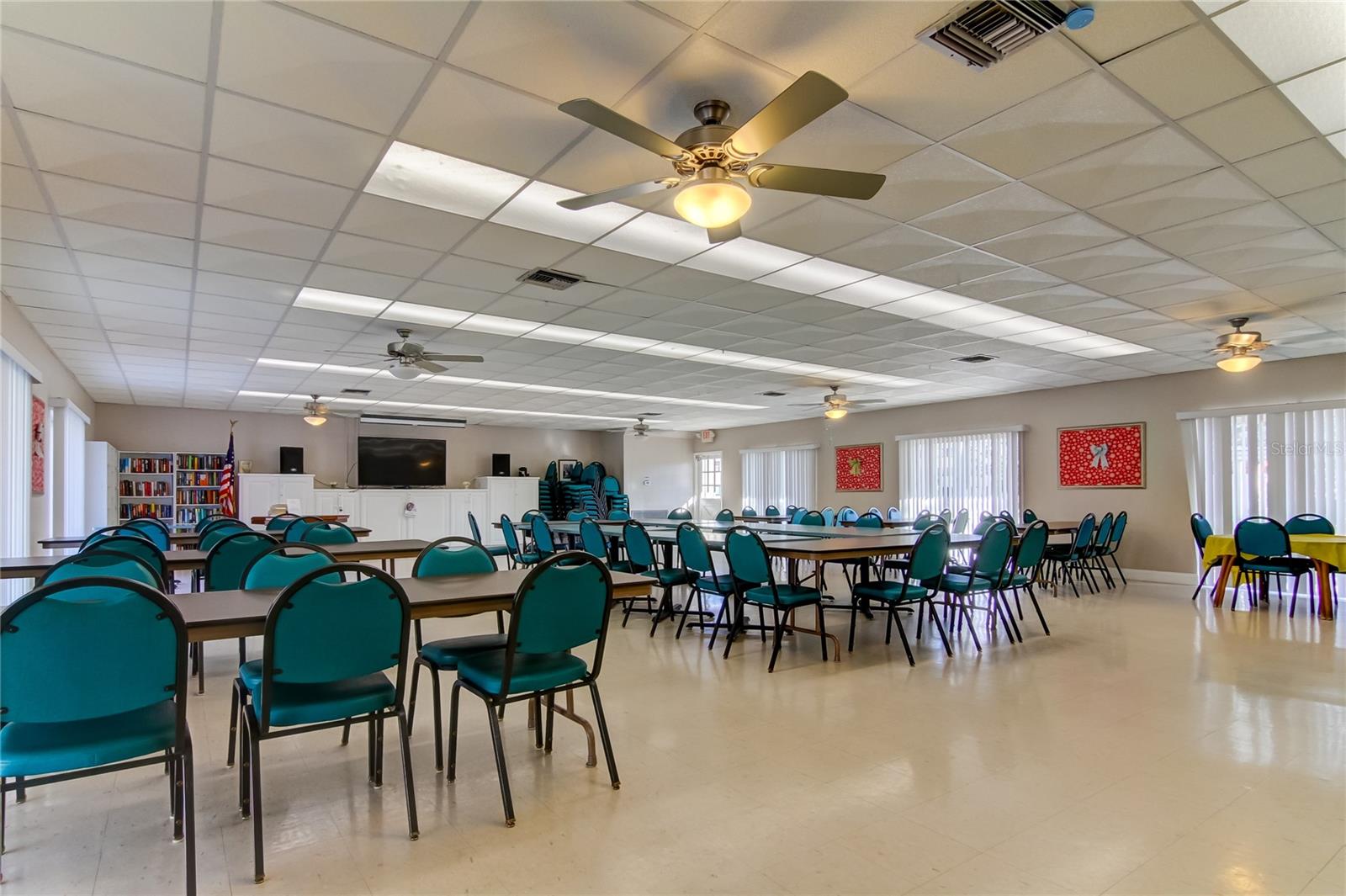 WINSTON PARK NORTHEAST - Residential