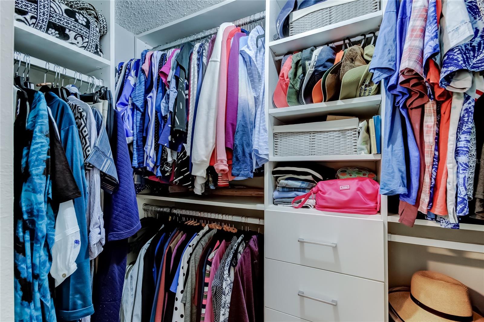 WINSTON PARK NORTHEAST - Residential