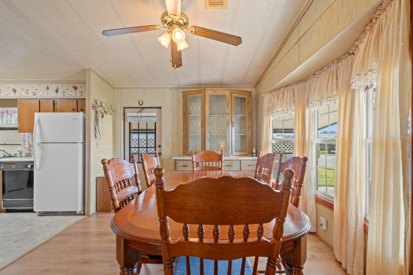 COLONY HILLS COMMUNITY - Residential