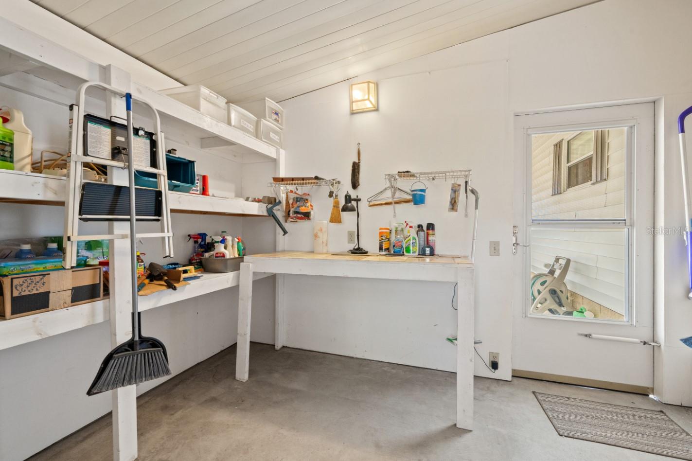 COLONY HILLS COMMUNITY - Residential