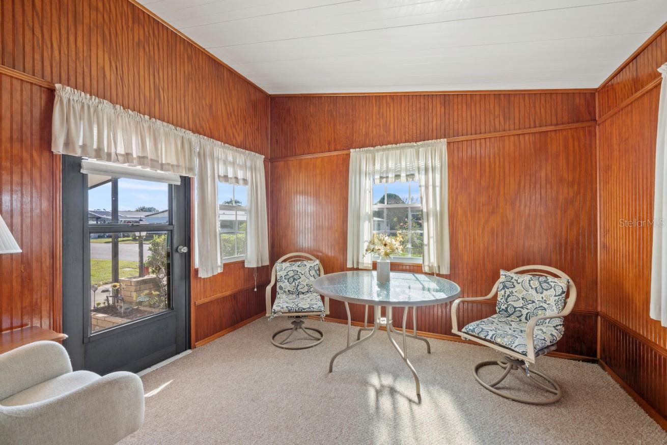 COLONY HILLS COMMUNITY - Residential