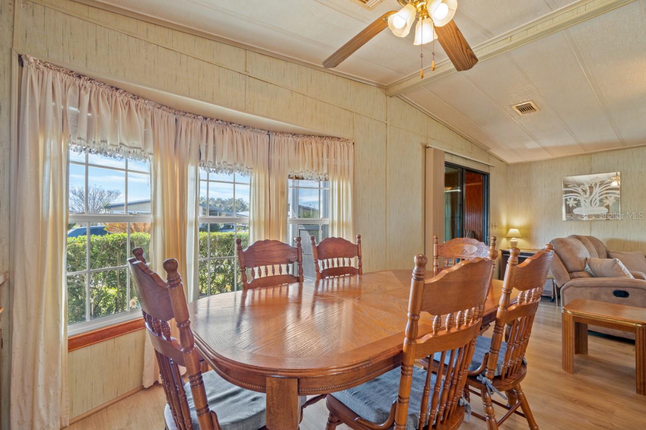 COLONY HILLS COMMUNITY - Residential