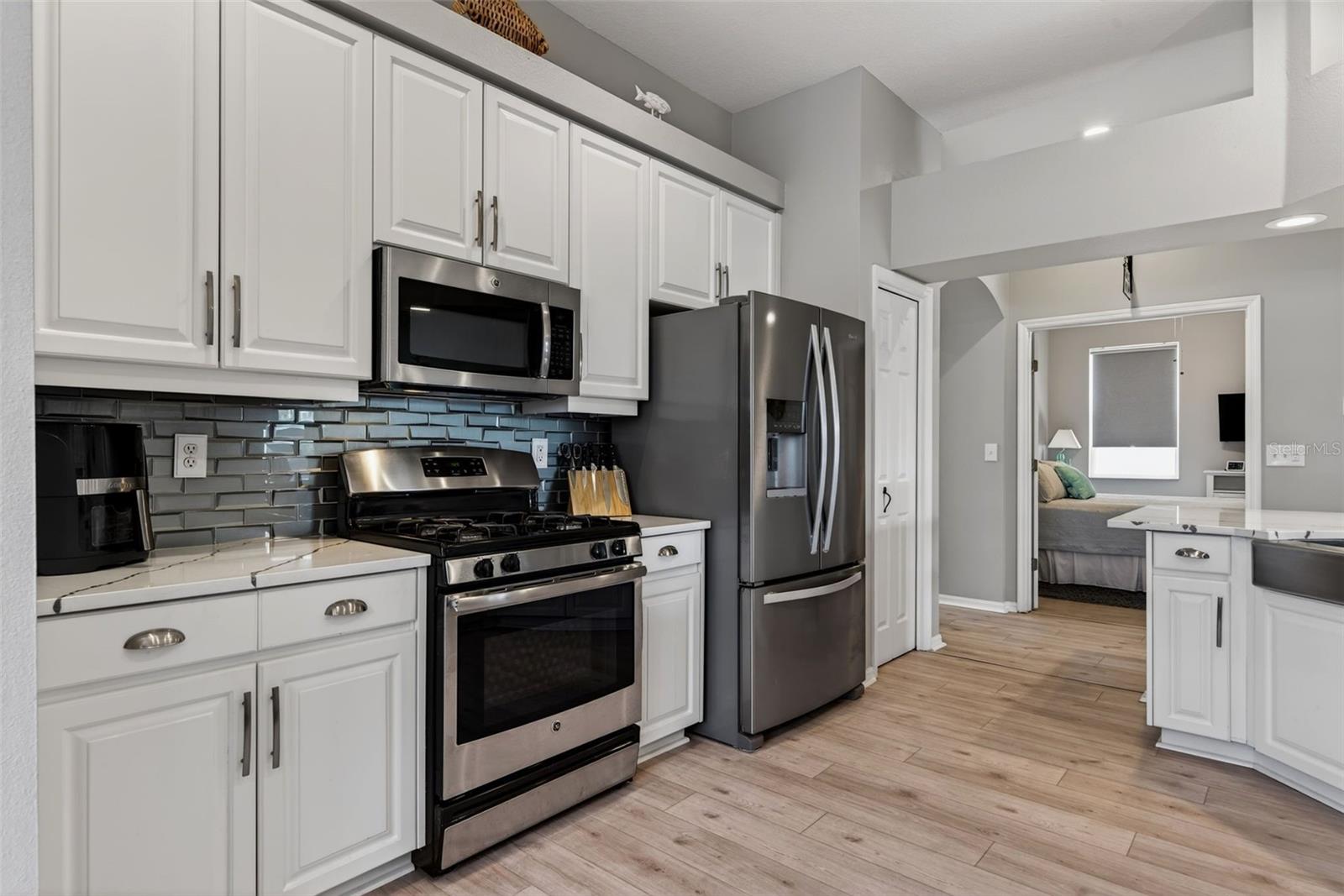 COVINA AT BAY PARK - Residential