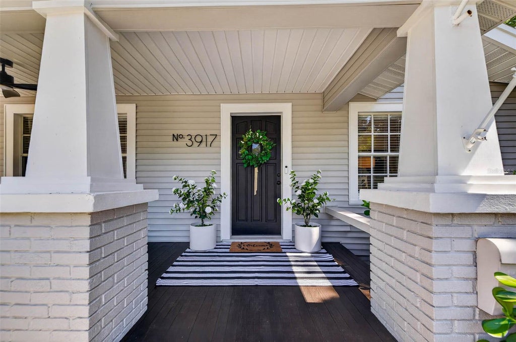 Photo of 3917 W San Juan Street, Tampa, FL 33629 (MLS # TB8557763)