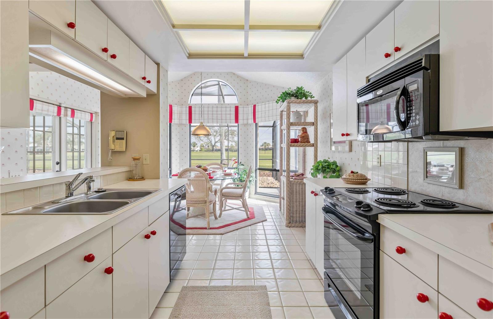 PERIDIA UNIT THREE - Residential