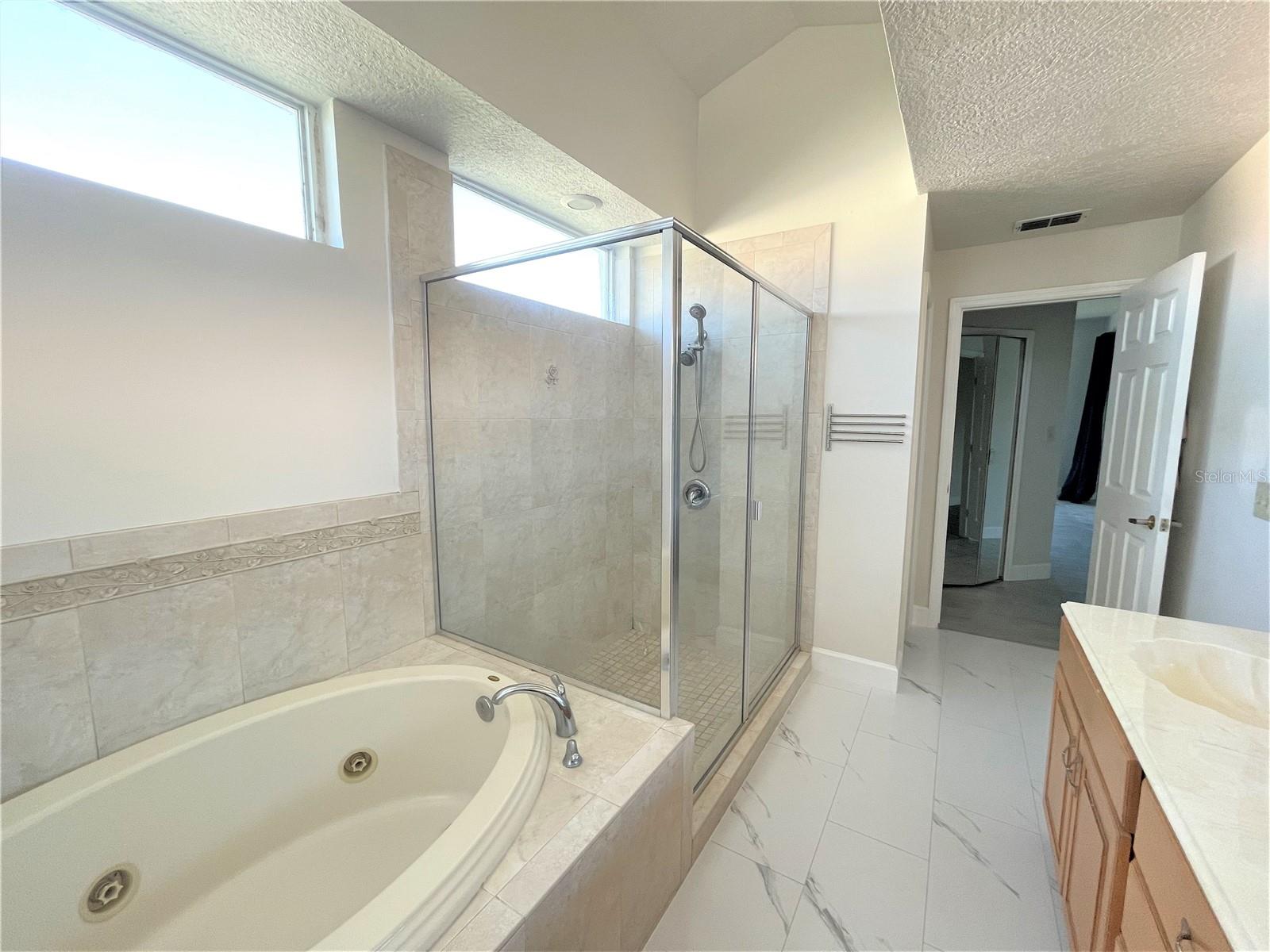 HUNTERS CREEK TR 235B PH 02 - Residential Lease