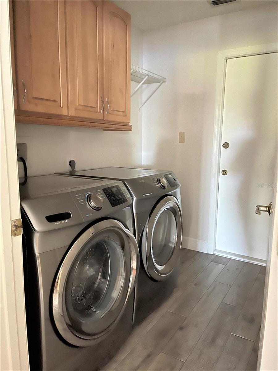 HUNTERS CREEK TR 235B PH 02 - Residential Lease