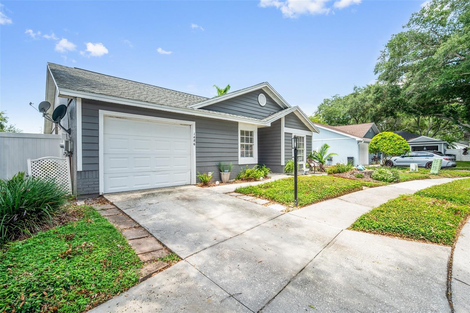 1486 LOMAN COURT
