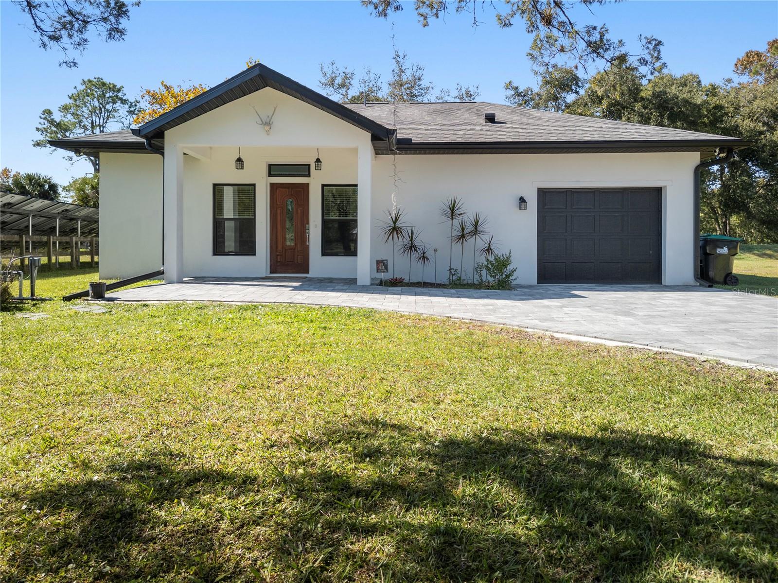 EAST ORLANDO ESTATES - Residential Income