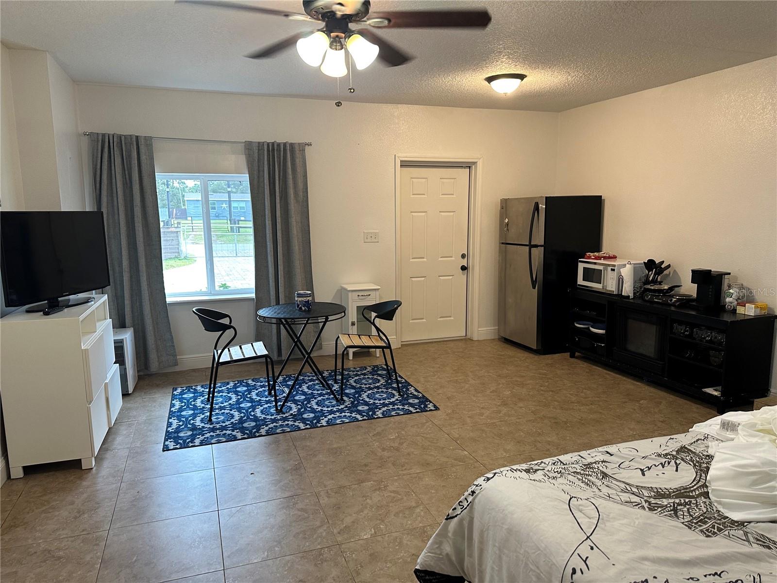 EAST ORLANDO ESTATES - Residential Income