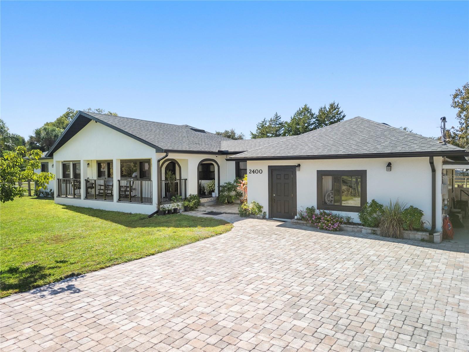 EAST ORLANDO ESTATES - Residential Income