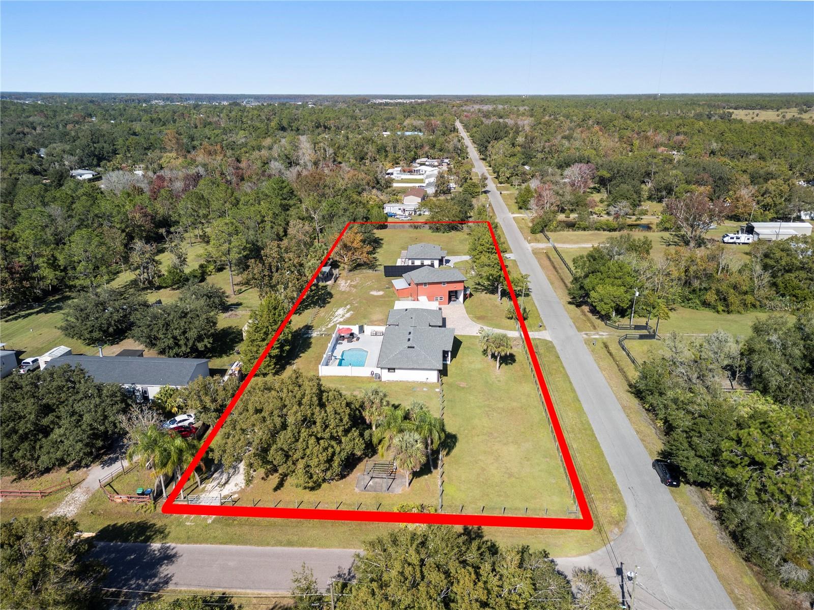 EAST ORLANDO ESTATES - Residential Income