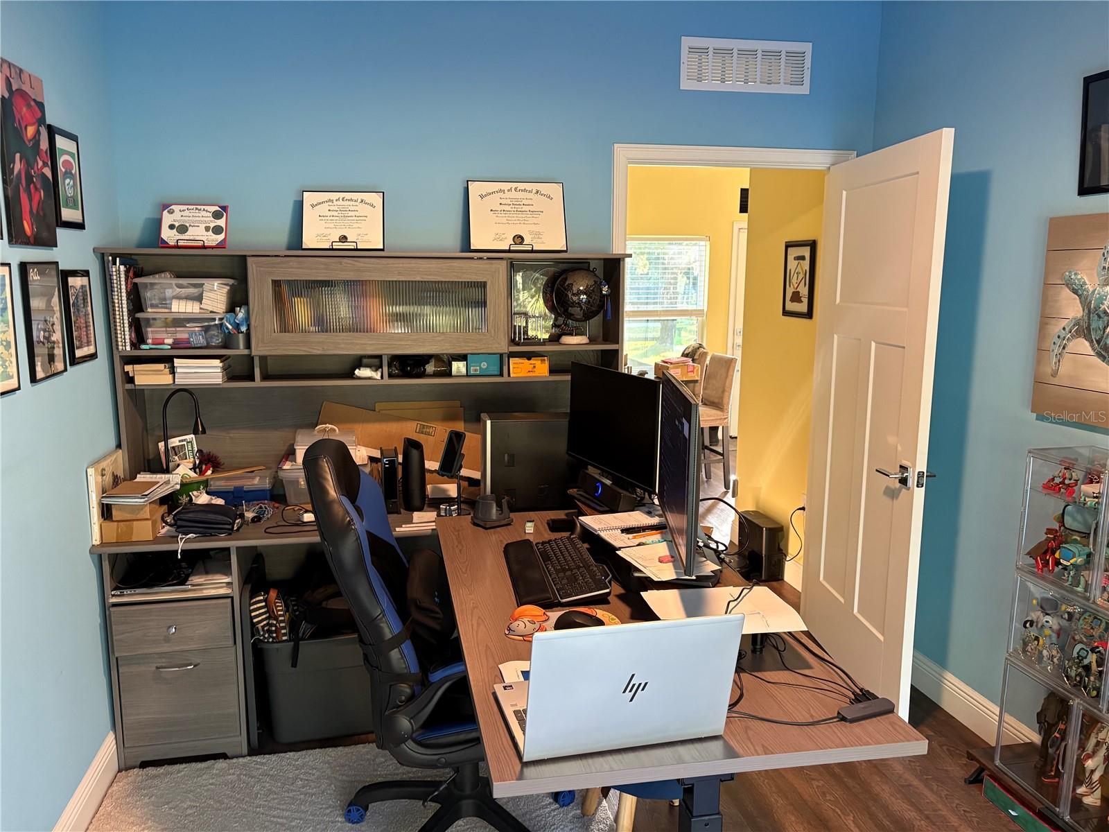 EAST ORLANDO ESTATES - Residential Income