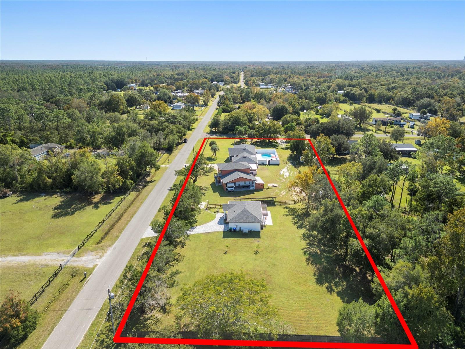 EAST ORLANDO ESTATES - Residential Income