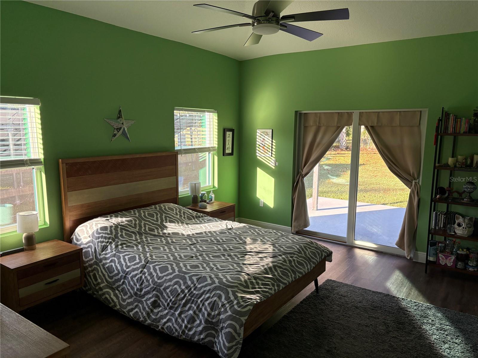 EAST ORLANDO ESTATES - Residential Income