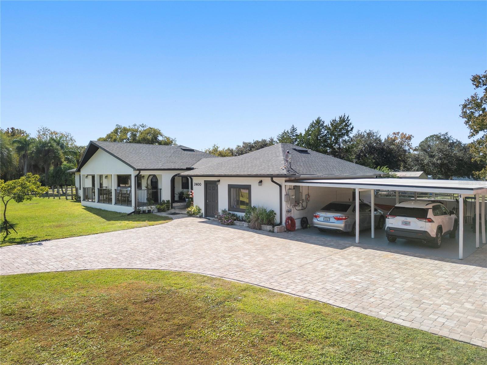 EAST ORLANDO ESTATES - Residential Income