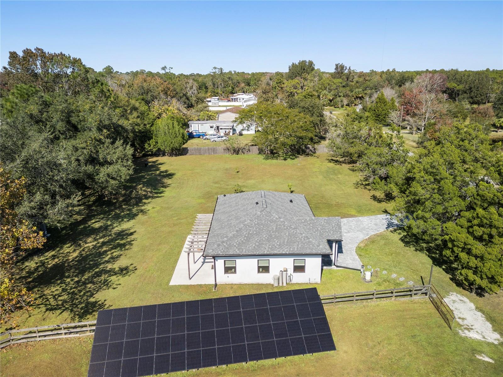 EAST ORLANDO ESTATES - Residential Income