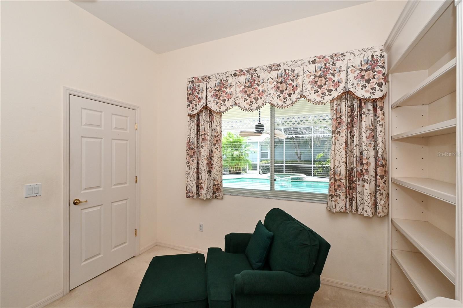 OAKLEAF - Residential