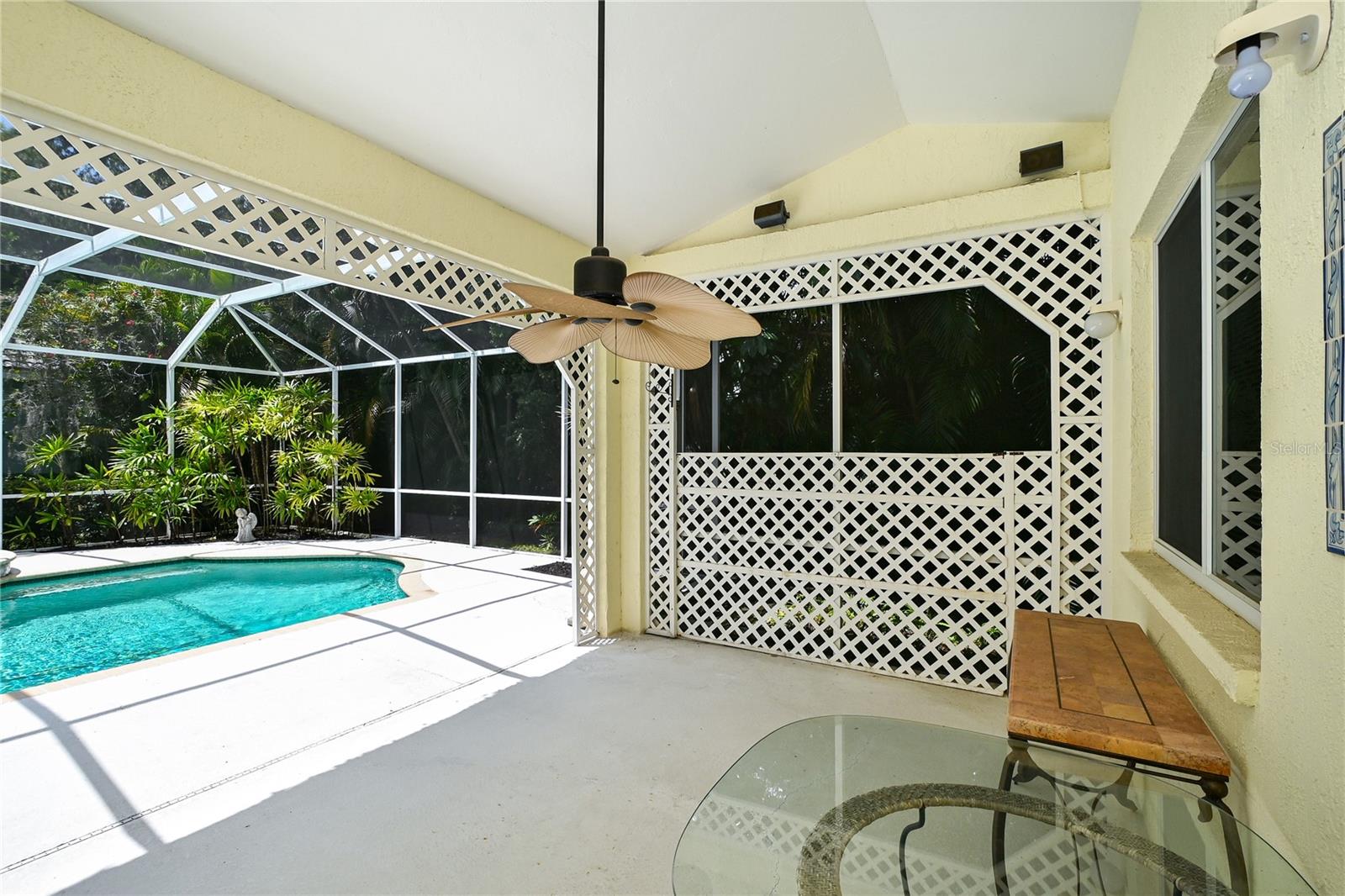 OAKLEAF - Residential