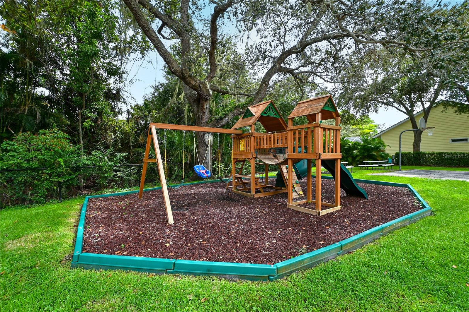 OAKLEAF - Residential