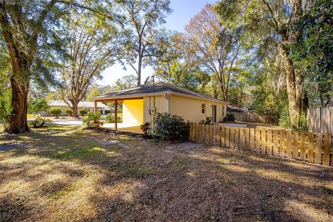 A home in BELLEVIEW