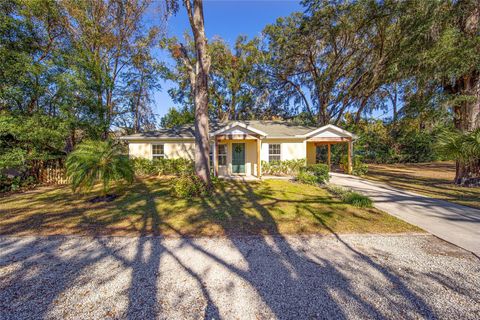 A home in BELLEVIEW