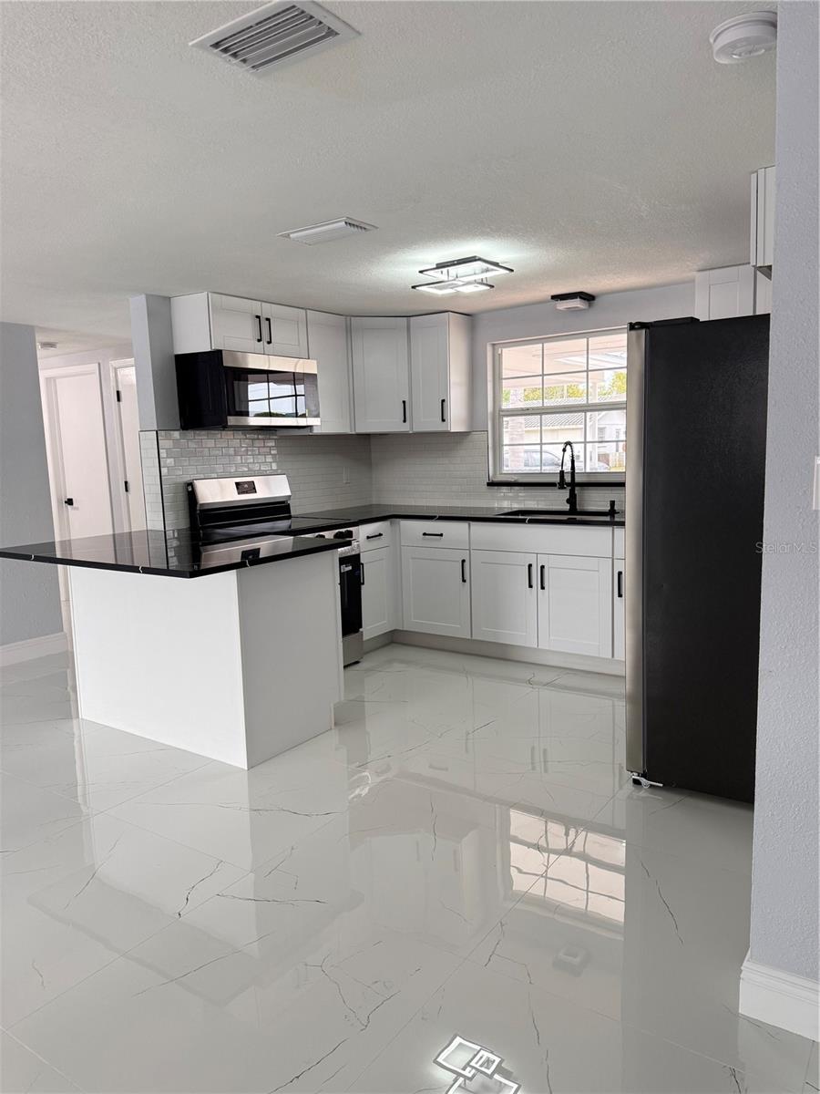 JASMINE LAKES - Residential