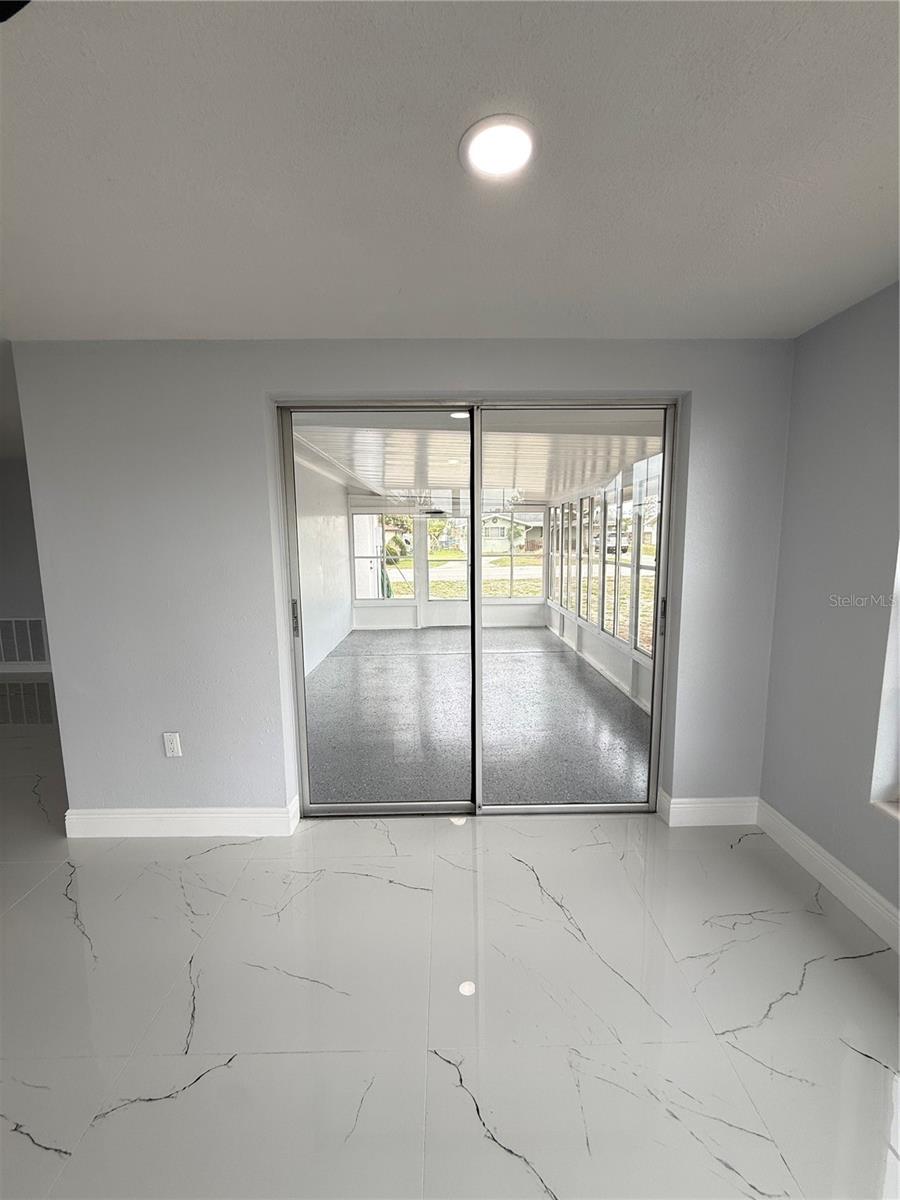 JASMINE LAKES - Residential